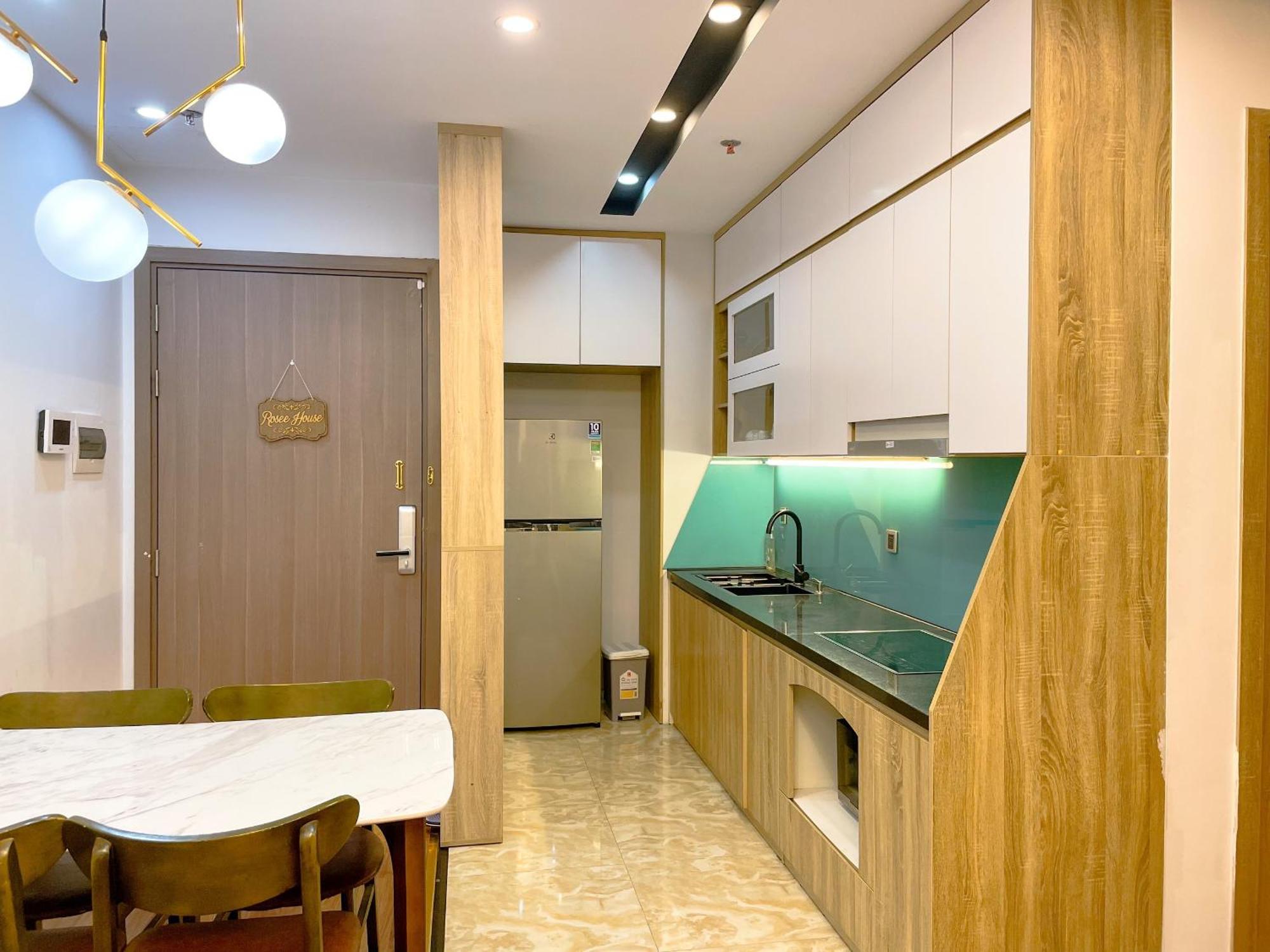 Rosee House -Luxury Apartment In Vinhomes Greenbay هانوي المظهر الخارجي الصورة
